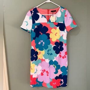 NWT women TRINA TRINA TURK flower split neck shift  dress size 2